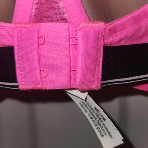 PINK Victoria's Secret Bright Pink Bra - Picture 5 of 7